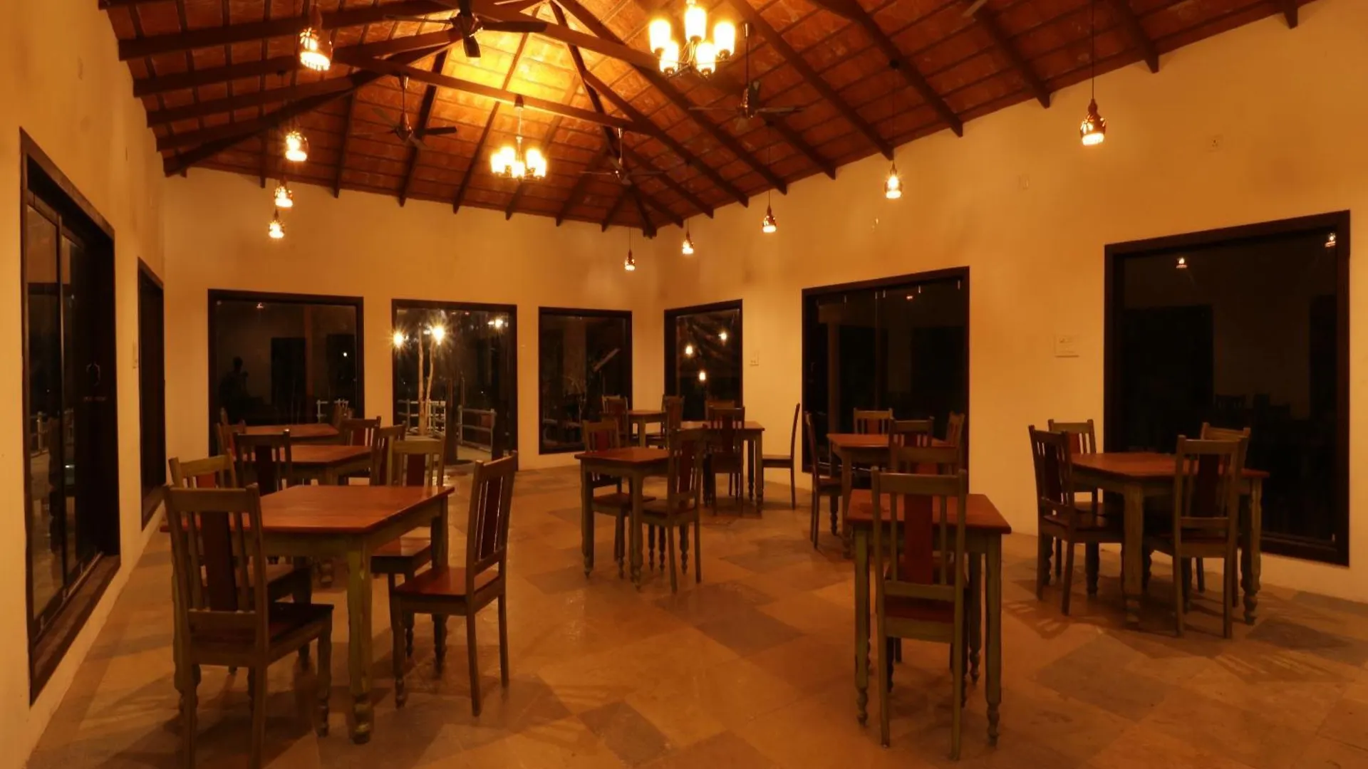*** Hotel Havon Plantation Resorts Varagampadi Indie